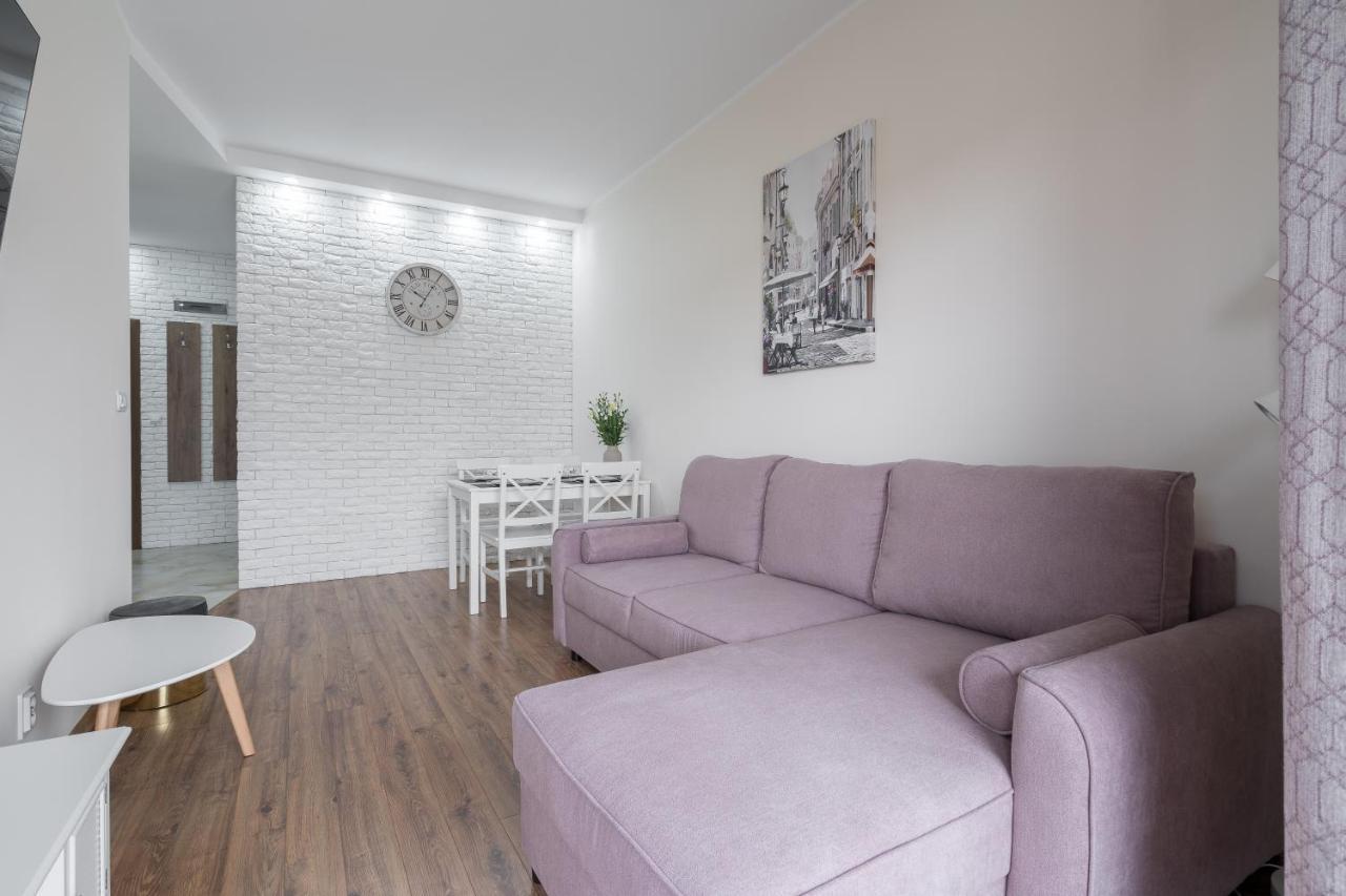 Apartament G11 Z Miejscem Parkingowym Appartement Stary Toruń Buitenkant foto