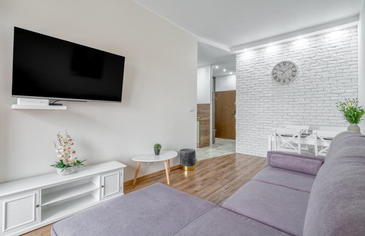 Apartament G11 Z Miejscem Parkingowym Appartement Stary Toruń Buitenkant foto